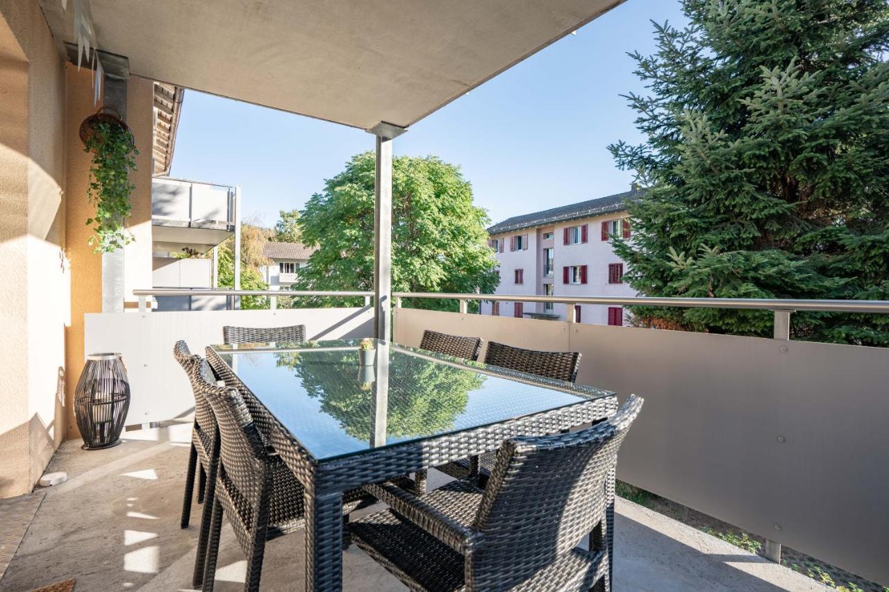 Moderne Wohnung Mit Parkplatz Ostermundigen Exterior foto